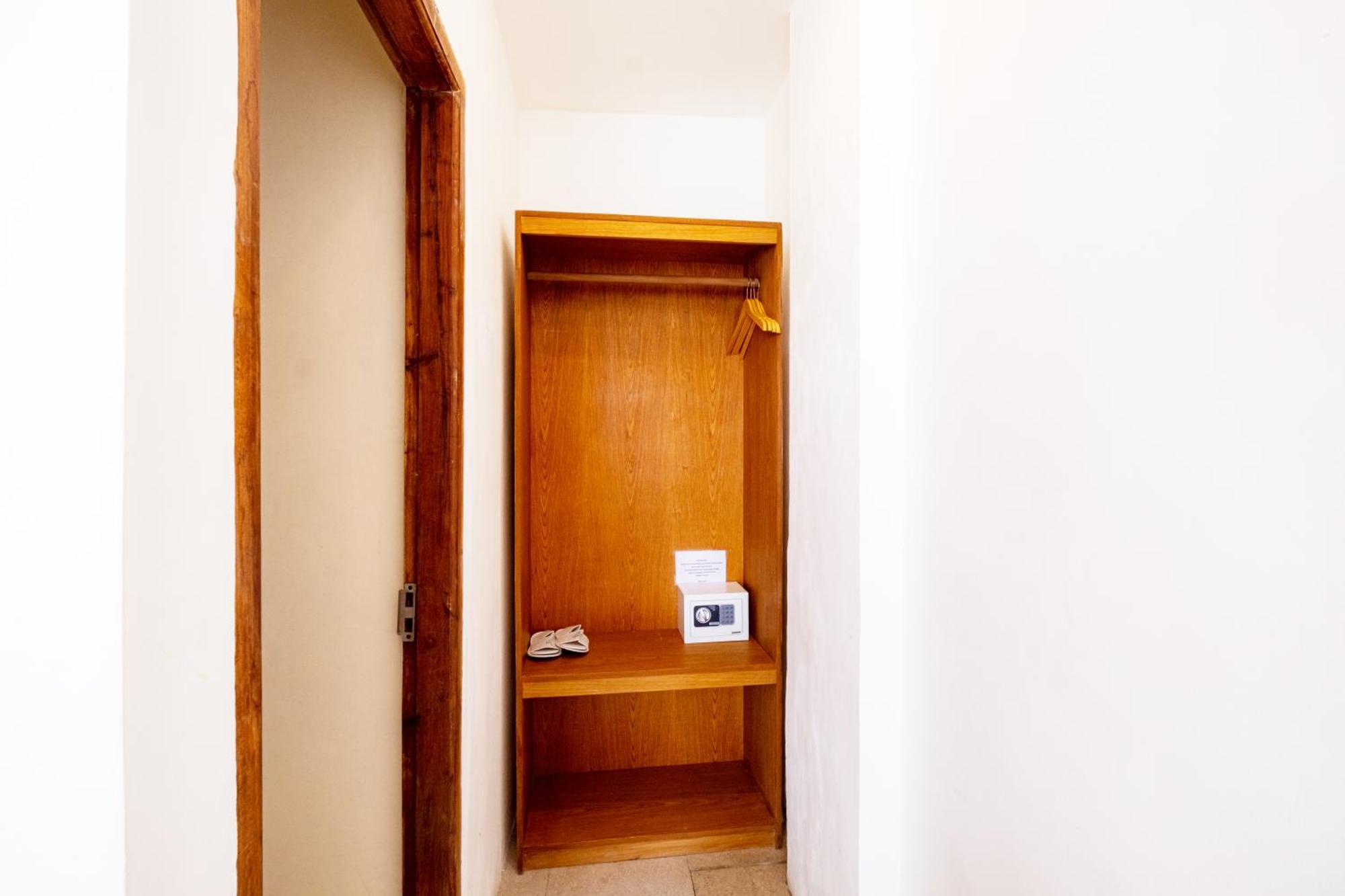 Toyapakeh Amp Beach House חדר תמונה