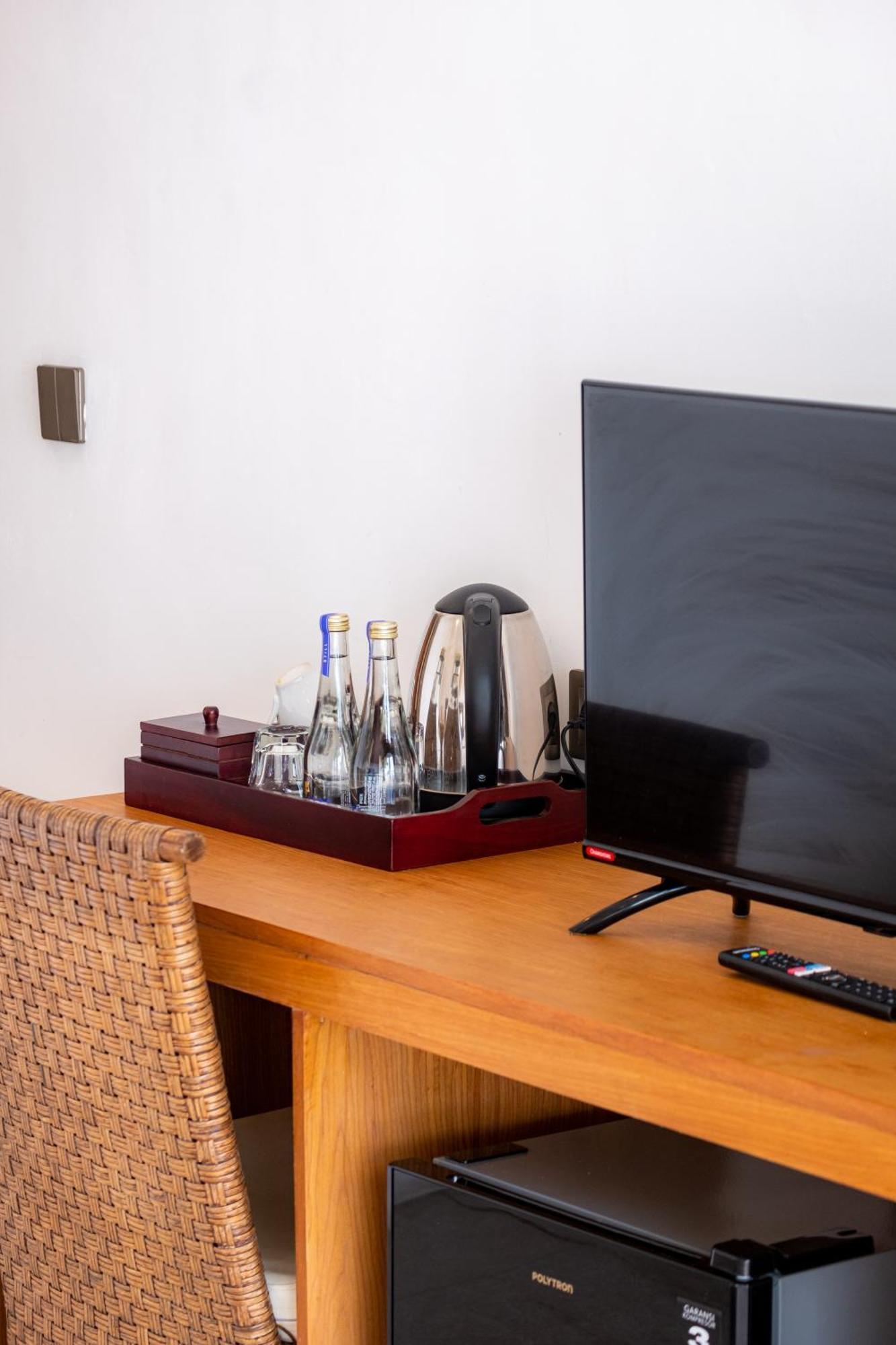 Toyapakeh Amp Beach House חדר תמונה