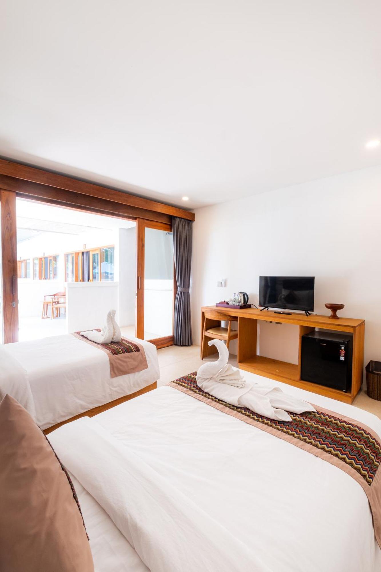 Toyapakeh Amp Beach House חדר תמונה